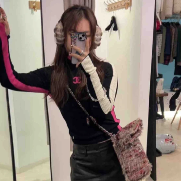 95新 Chanel/香奈儿 Chanel23n拼色针织打底fr34