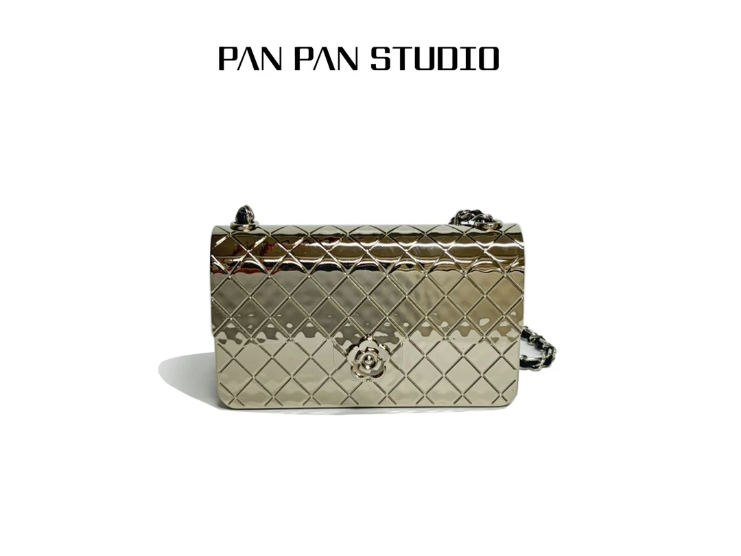 【月光宝盒】PANPAN.设计款轻奢迷你山茶花金属包