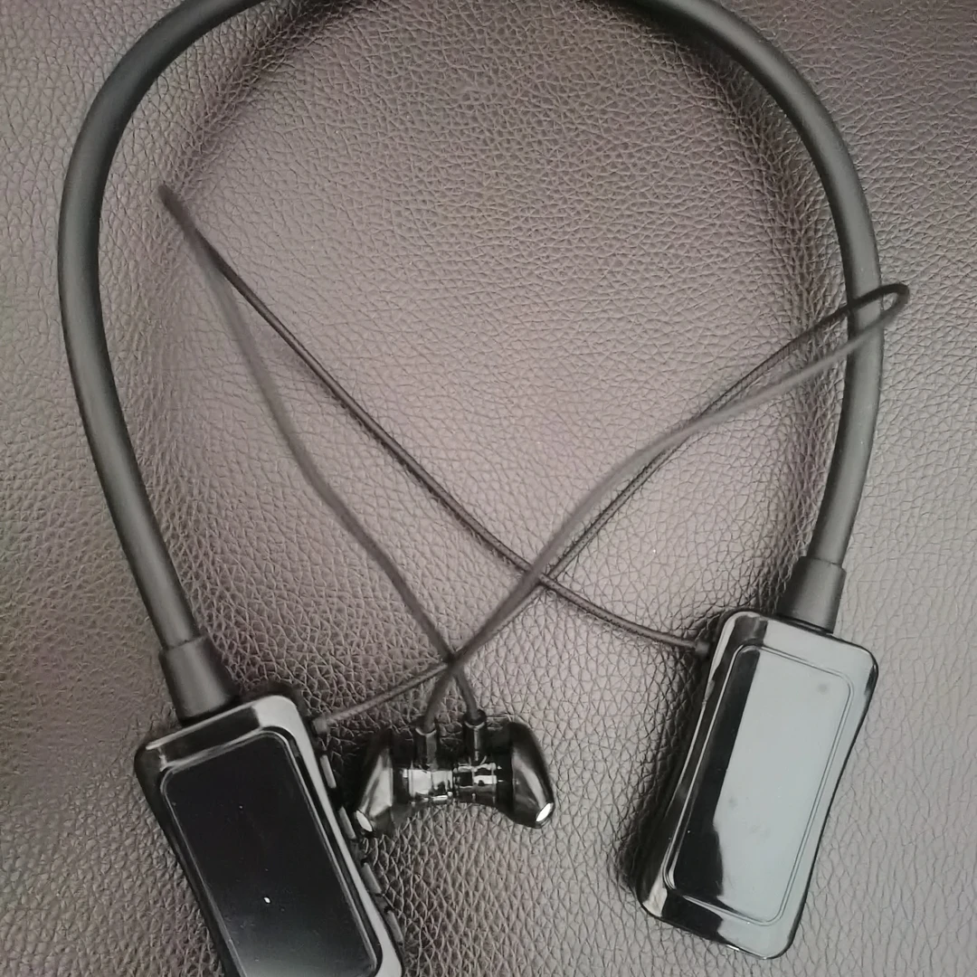 新款K歌之王，有返耳工能，1000个小时待机时间通用运动type-c磁吸