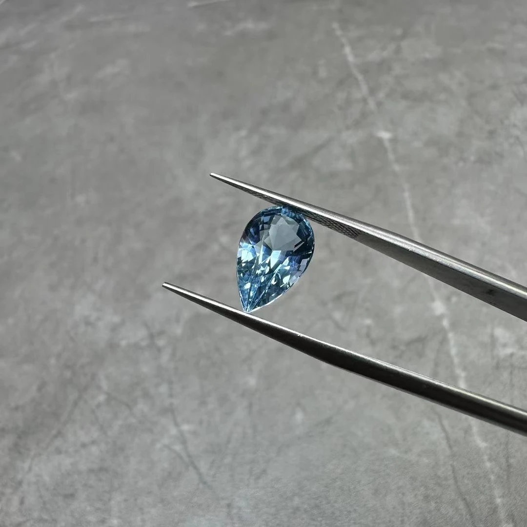 31110-8（0042）圣玛丽亚海蓝宝裸石水滴2.9ct