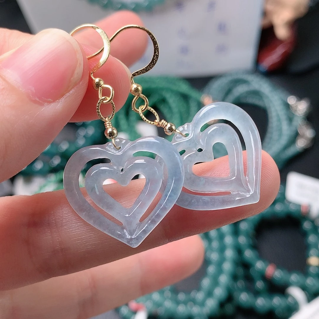 翡翠项链未镶嵌耳环