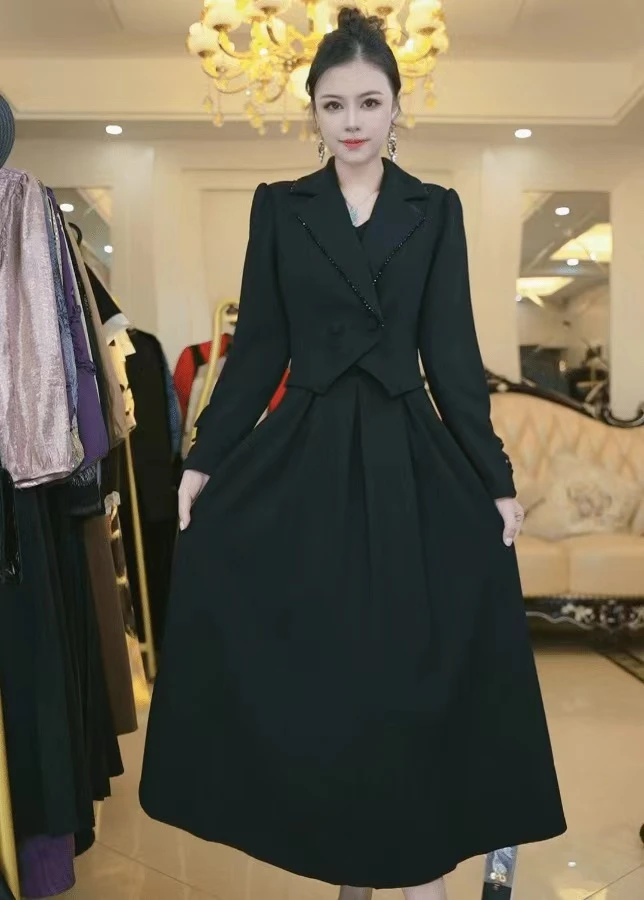 2024春秋新款Y889纯黑重工艺假两件套气质收腰中长款连衣裙女