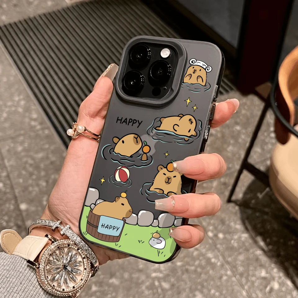 洗澡卡皮巴拉适用iphone16pro苹果15手机壳14/13情侣12趣味11卡通