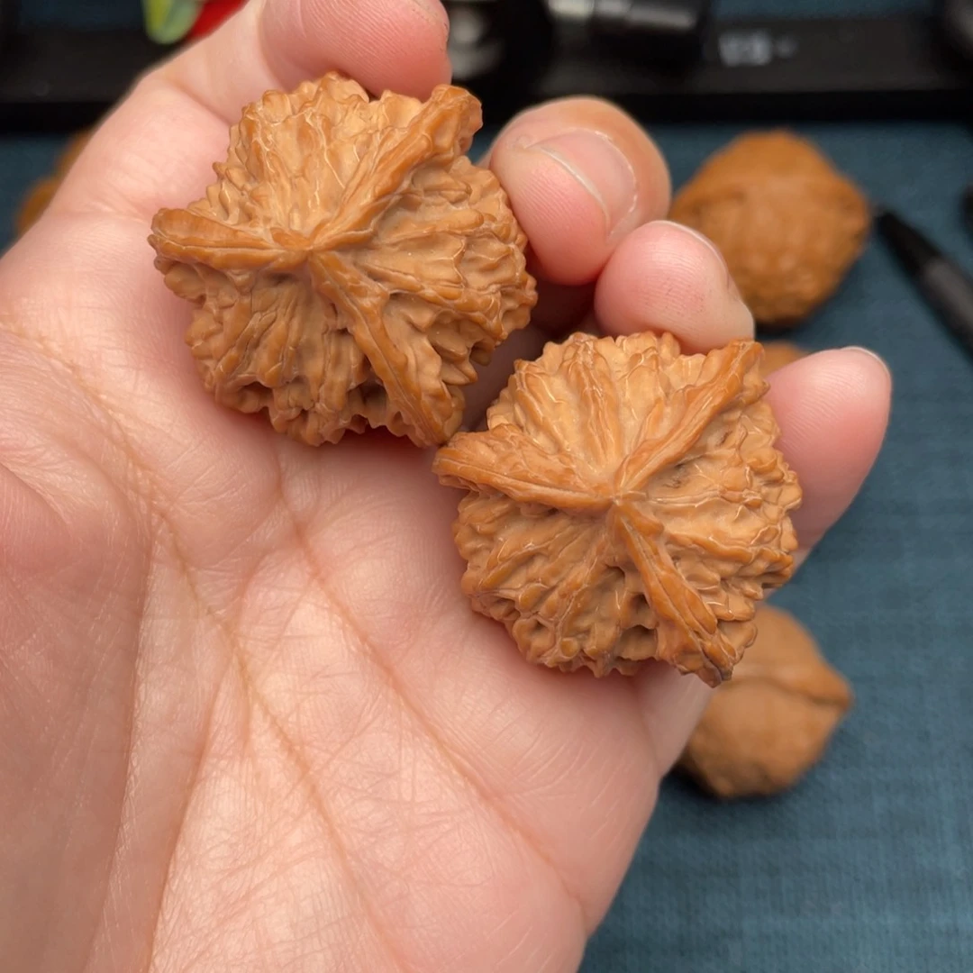 文玩核桃把件全品盘山正奔36