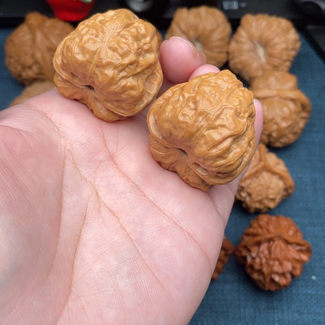 文玩核桃把件延庆蛙蛙36