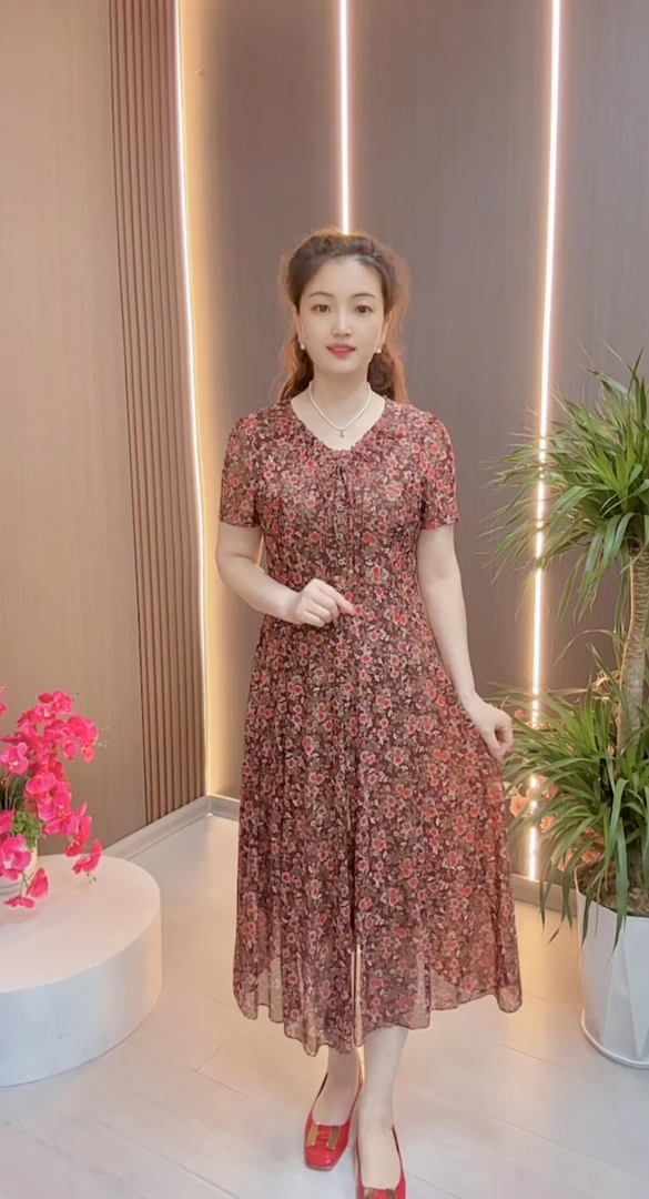 520礼物31336新款夏季显瘦女装连衣裙时尚透气纱洋气碎花妈妈装