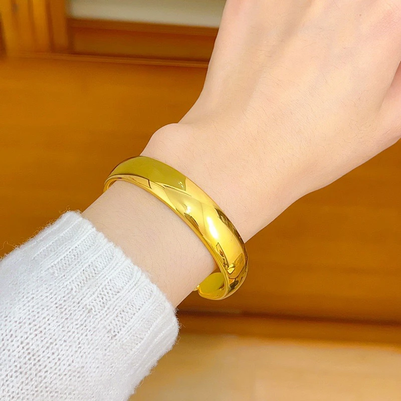合金手镯 新款金色亮面大轮胎手镯妈妈时尚古法实心不掉色可调节