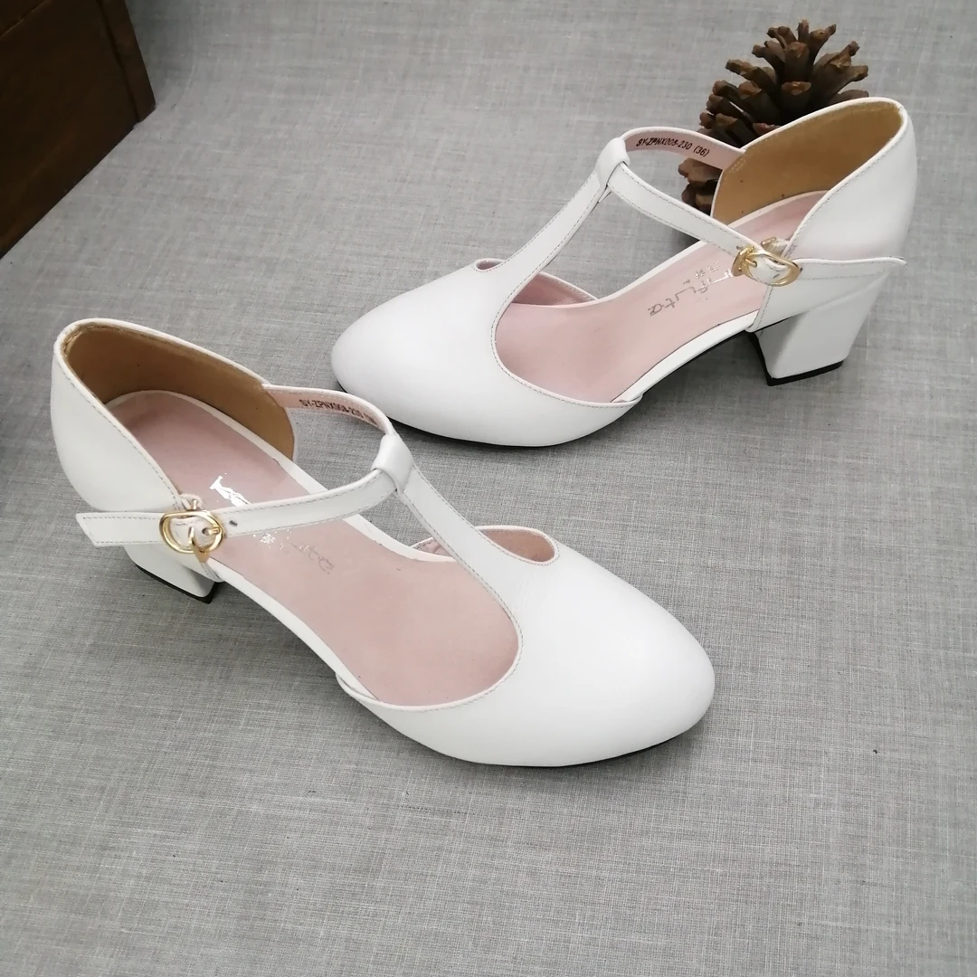 包头凉鞋高跟女鞋复古粗跟丁字扣带圆头中空23春夏新款手工真皮