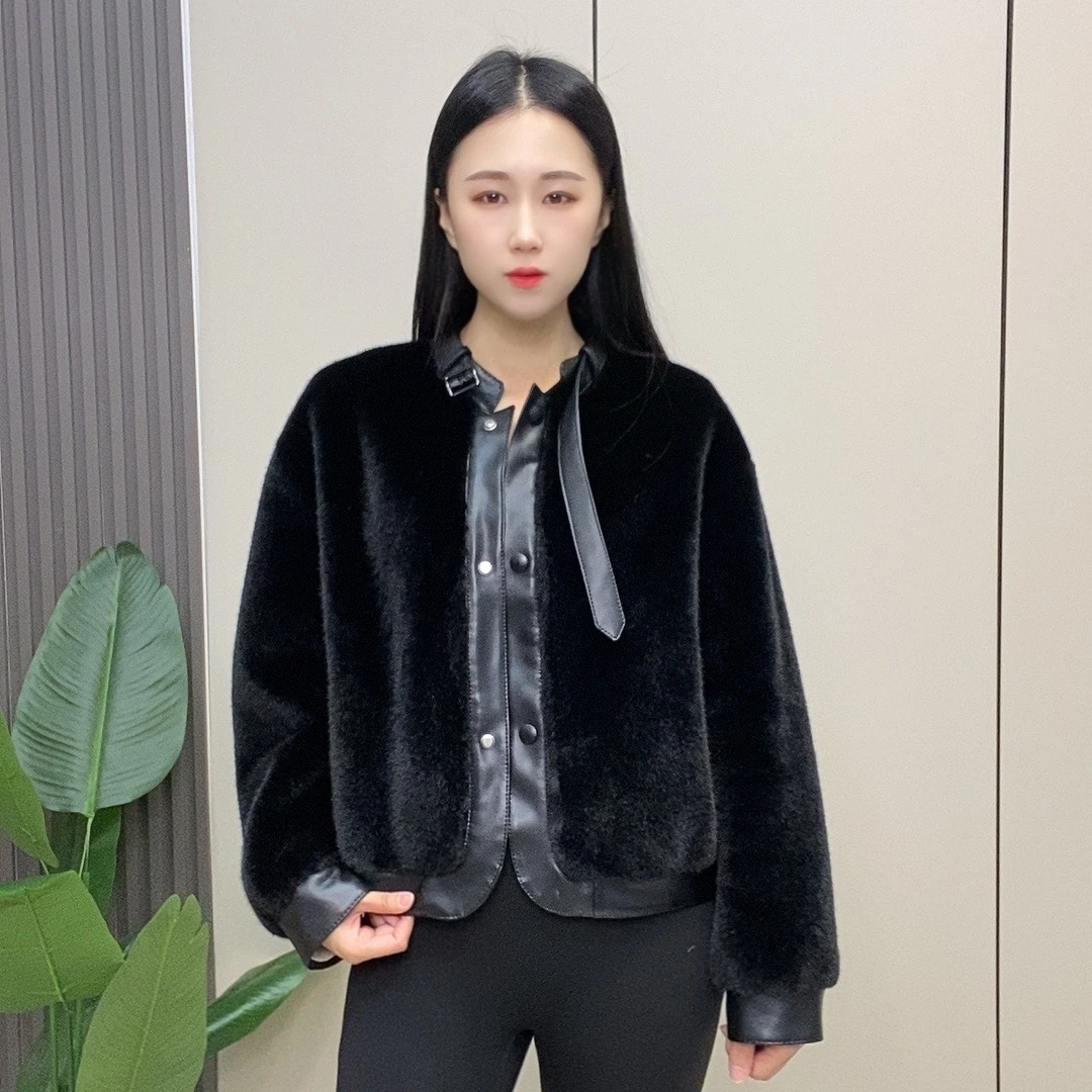 2024 “设计师机车”气质短款 欧貂绒外套 秋冬百搭