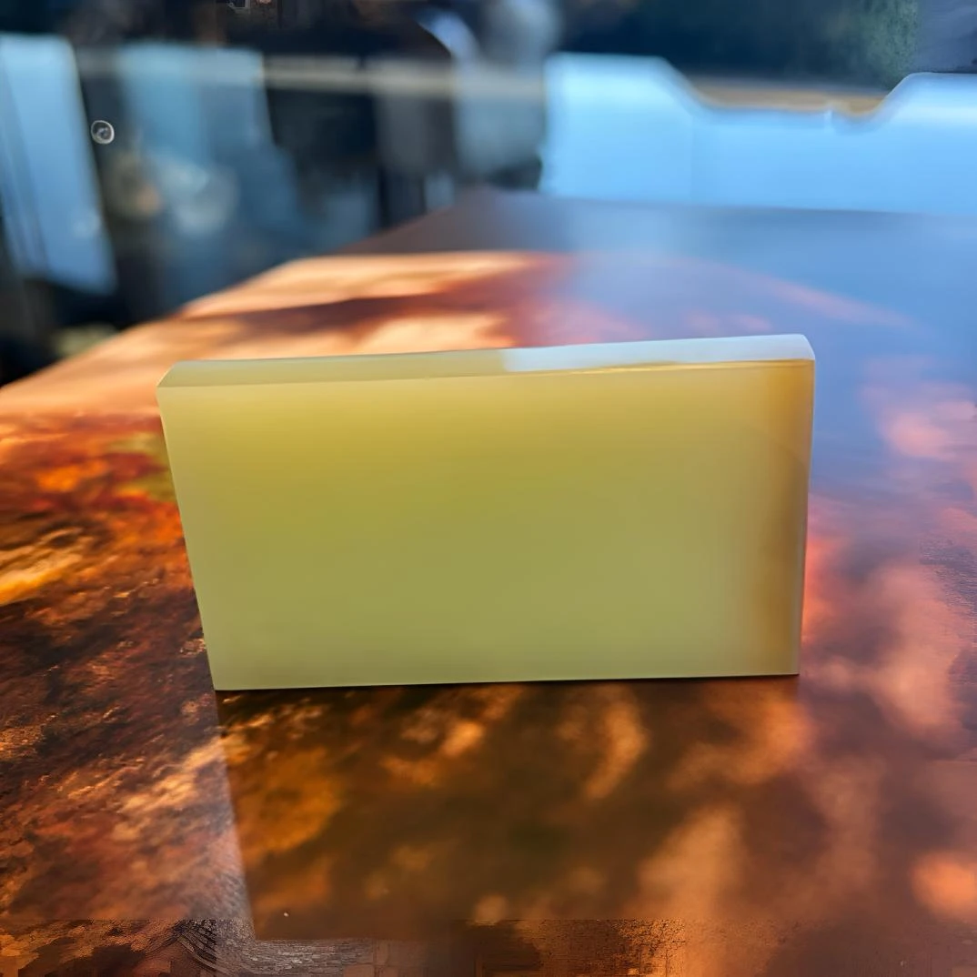 黄白老玉透闪石玉平安牌未雕刻净牌73*40*10mm超大