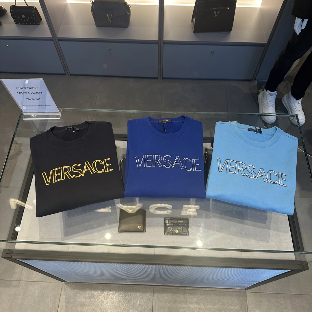 未使用 VERSACE/范思哲 男士新款特价字母刺绣加绒休闲卫衣