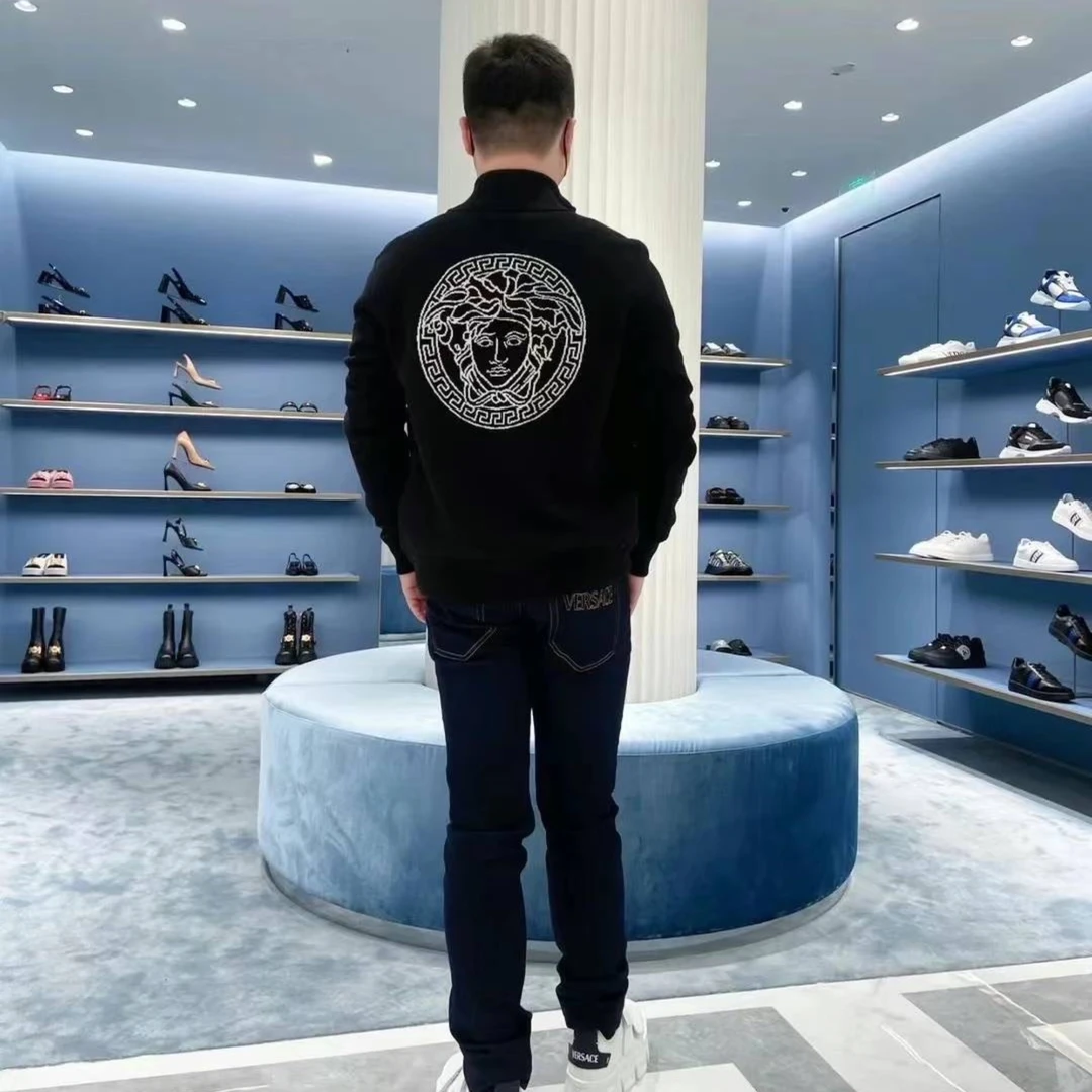 未使用 VERSACE/范思哲 男士经典黑色立领拉链针织衫长袖外套