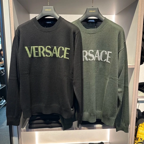 未使用 VERSACE/范思哲 范思哲男士新款经典款羊毛衫