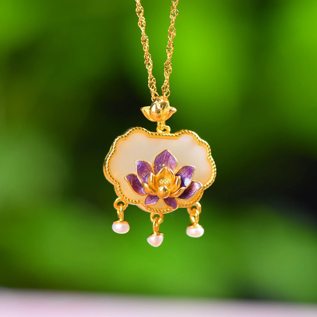 S925银镶嵌和田玉平面如意锁珐琅吊坠多样性不含链0106