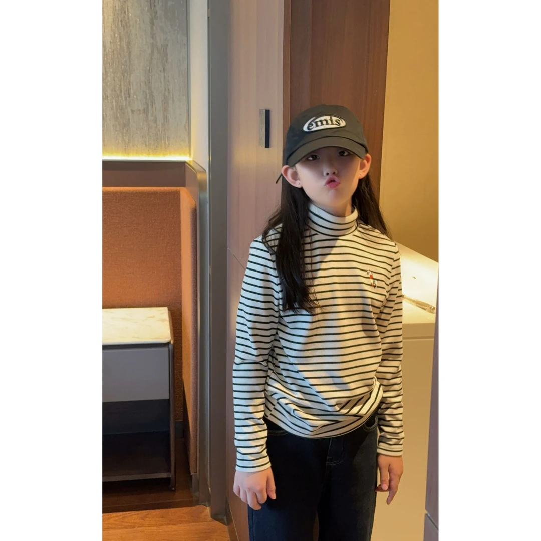 泡妈童装    【小马条纹】 冬季儿童休闲时尚女童男童打底衫24351