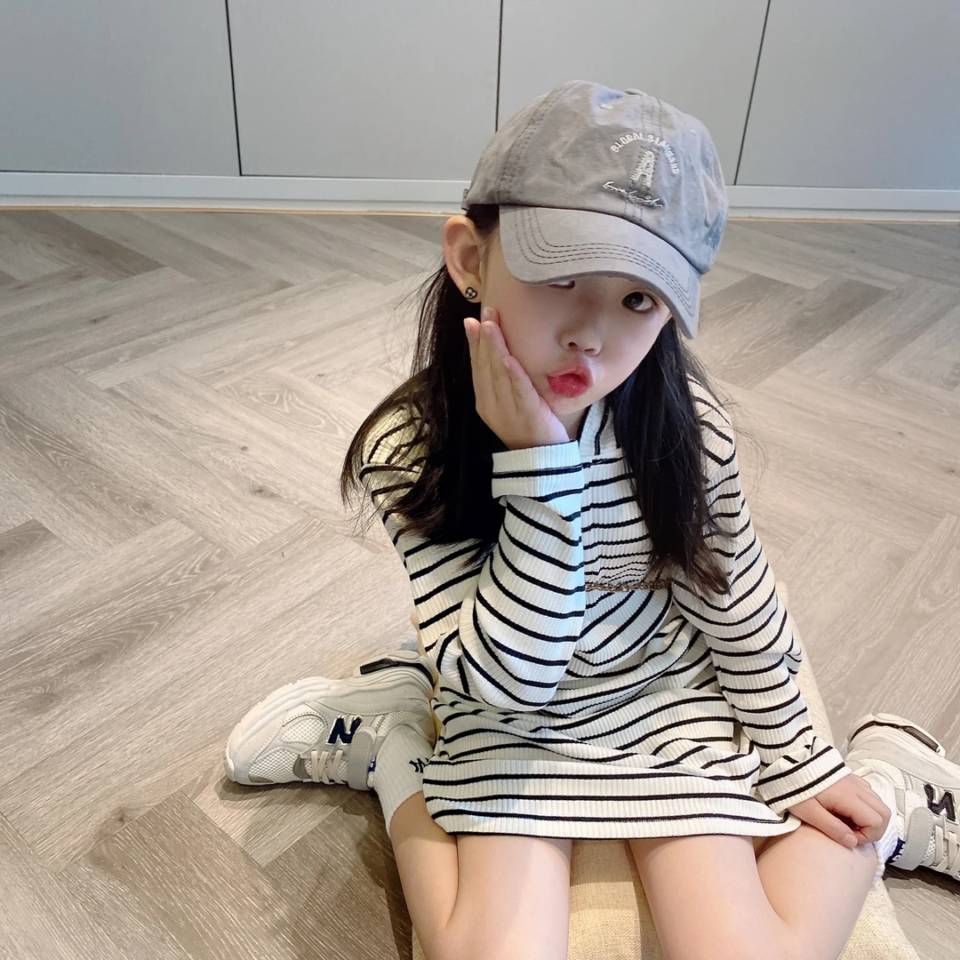 现货     2024秋季儿童休闲时尚女童打底衫26167