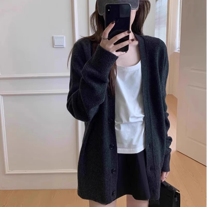 芊芊芙黑色针织开衫女春秋新款休闲宽松慵懒风毛衣外套中长款上衣