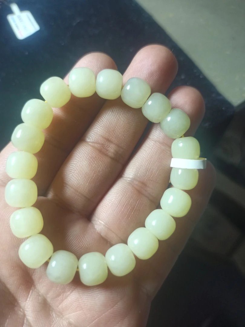 纯天然和田玉黄口手串，无杂无黑无棉