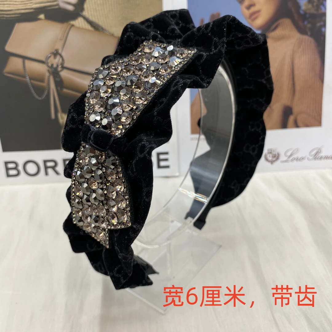 2024秋冬新款法式复古丝绒褶皱发箍蝴蝶结宽边黑色高颅顶带齿头箍