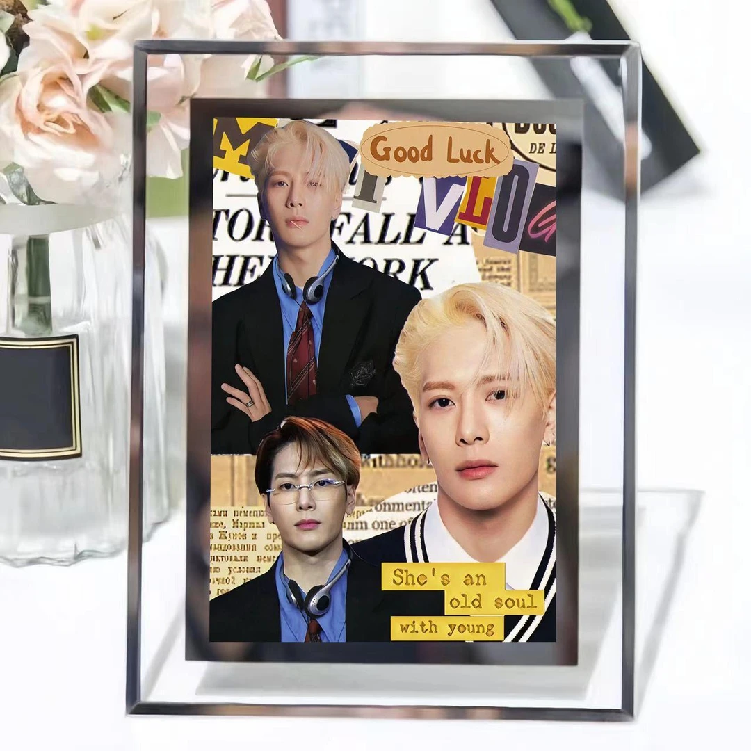 王嘉尔相框摆台周边生日礼物女生照片明信片应援海报礼盒相框摆件