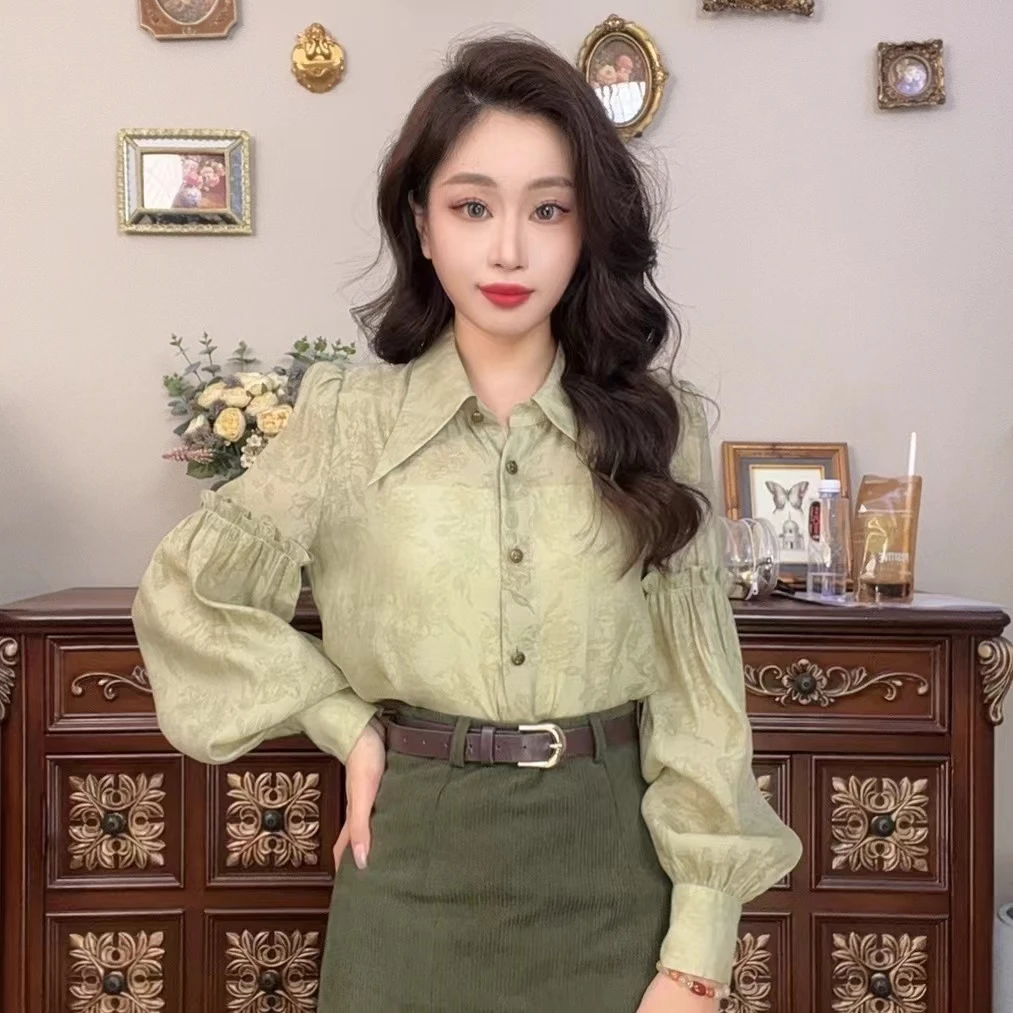 慧慧【绿色妖姬】 港味复古显瘦气质设计感上衣26825