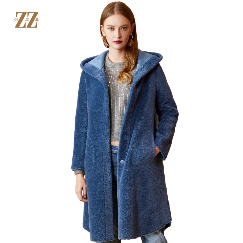 佐尔美新品冬季新品 中老年减龄纯色连帽羊剪绒大衣外套E84YJ33