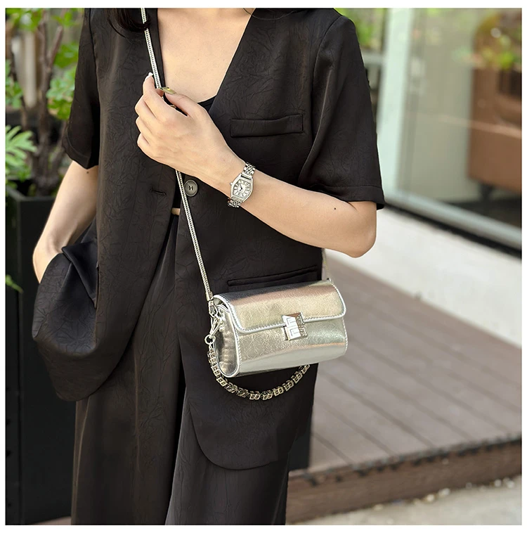 百搭斜挎包网红女士小包包时尚单肩包小众腋下个性洋气夏季潮流包