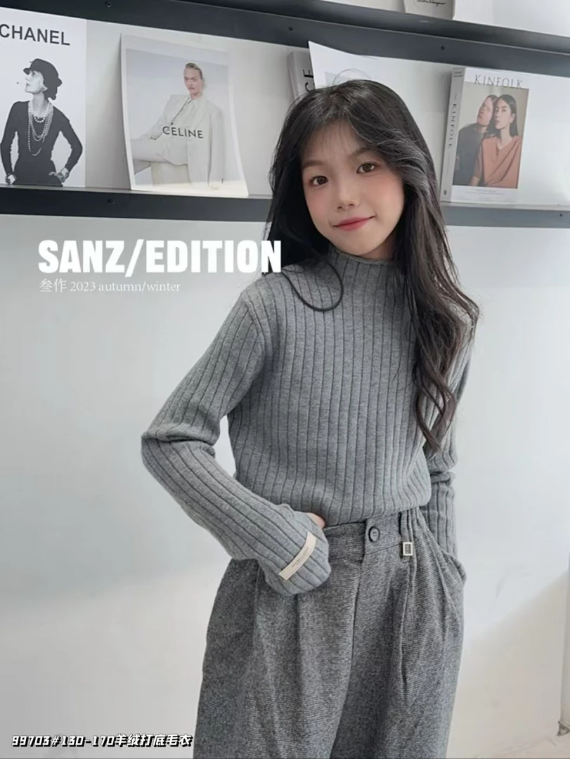 女童半高领百搭毛衣洞洞袖秋冬新款