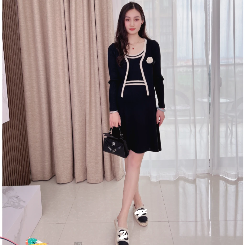 【山茶花下】春秋款精致小香风吊带裙开衫两件套气质显瘦孕妇套装