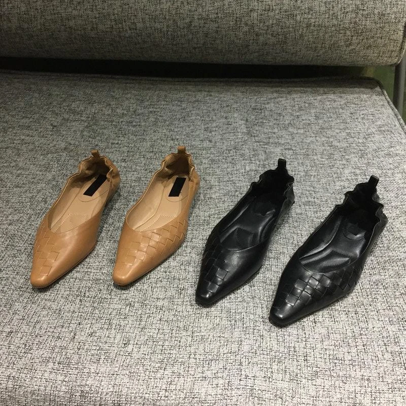 2025春季新款欧货真皮编织尖头平底单鞋舒适浅口奶奶鞋百搭女鞋潮