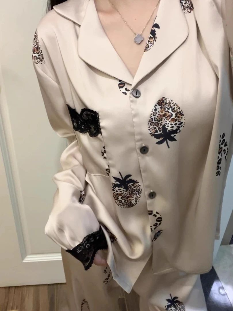 法式小众高级感拼接蕾丝凉感冰丝睡衣女春秋款新款休闲家居服套装