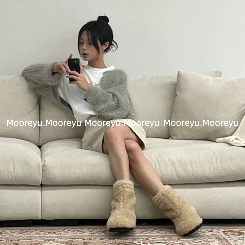 【清清现现】Mooreyu同款小众加绒毛毛套筒靴子女个性厚底雪地靴潮