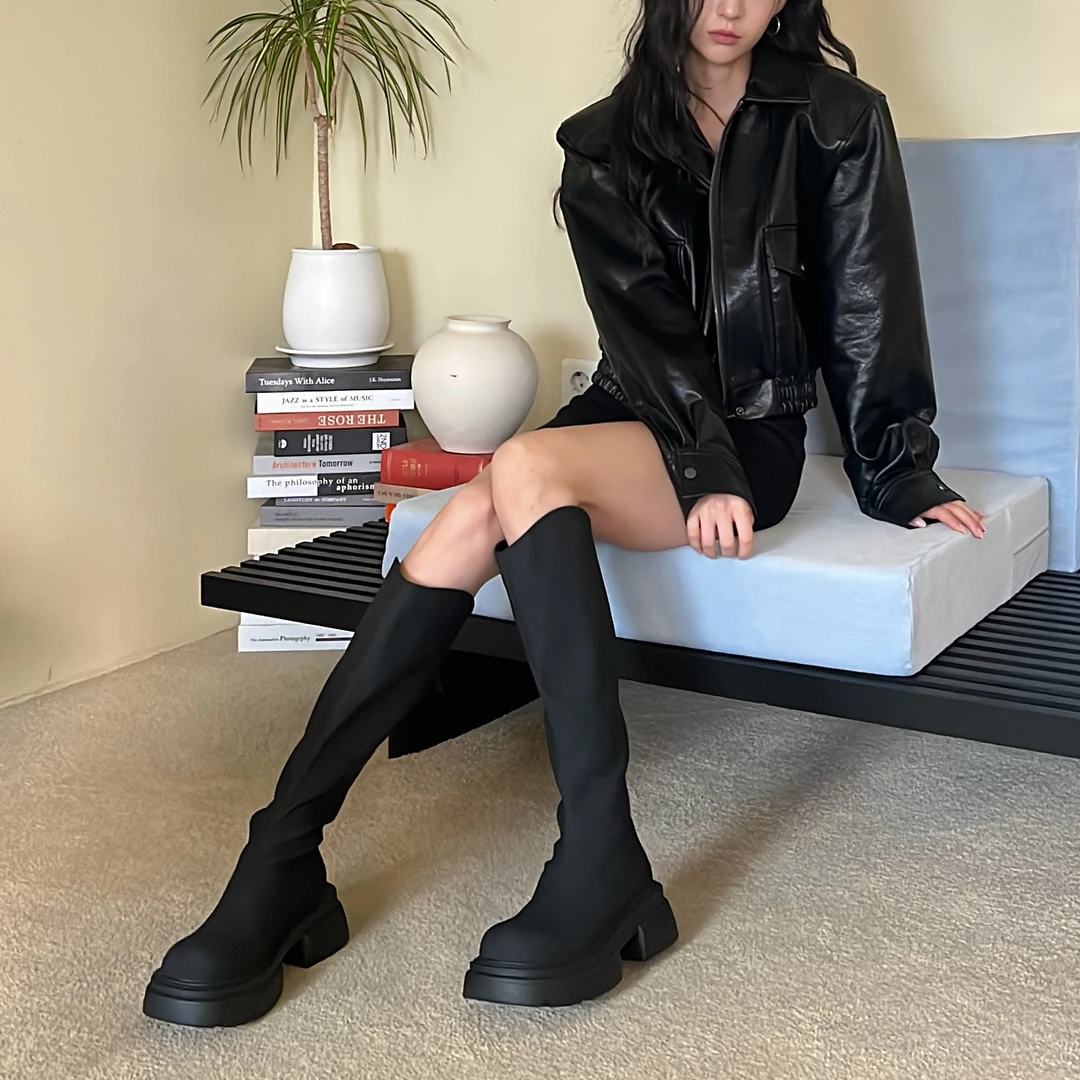 v口长筒靴女2023新款秋冬显瘦增高厚底高筒长靴不过膝骑士靴黑色