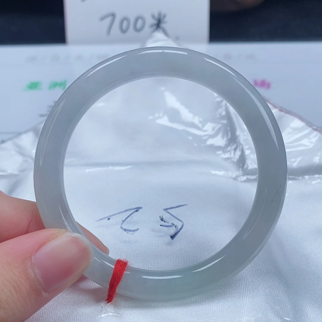 【闪购商品】翡翠手镯（圆镯）未镶嵌148