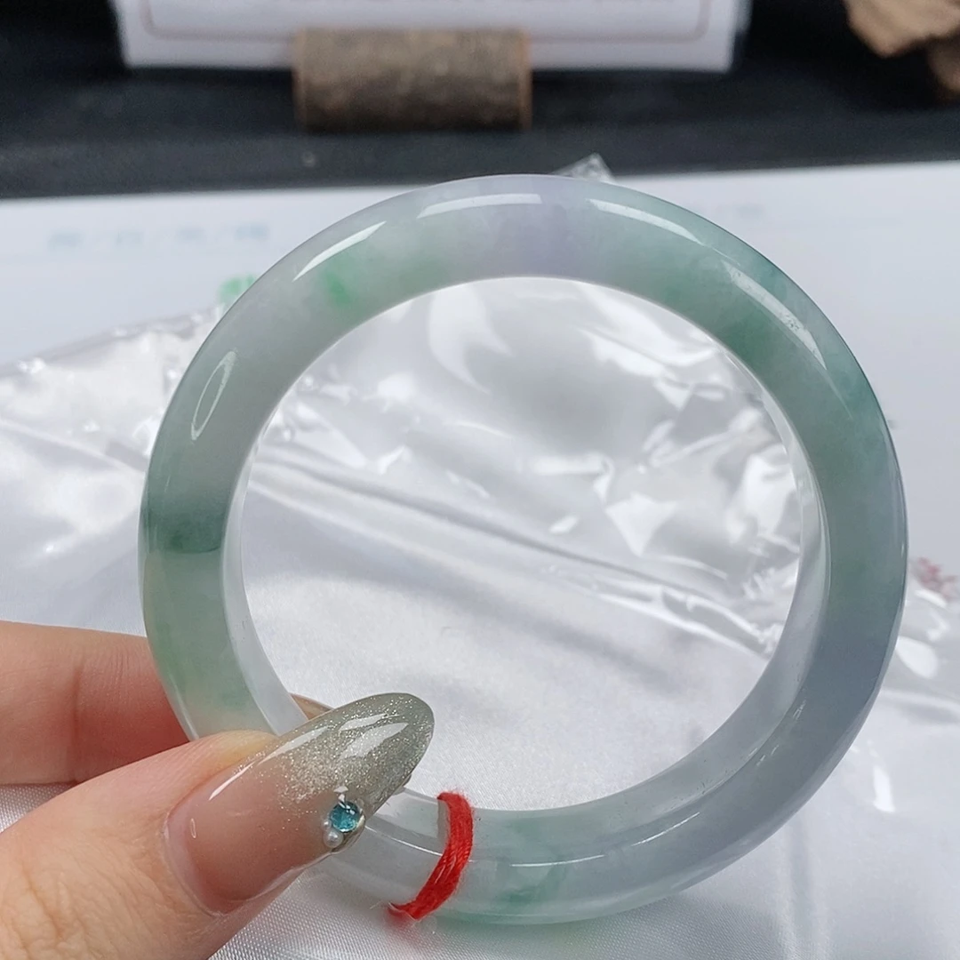 【闪购商品】翡翠手镯未镶嵌350号