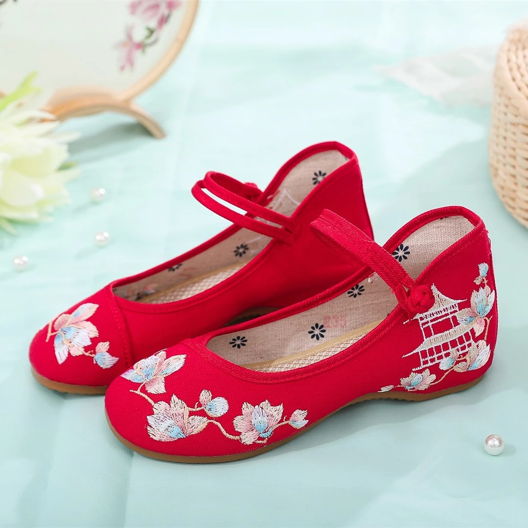 2024春夏新款中国风复古刺绣汉服绣花鞋学生鞋布鞋舞蹈鞋