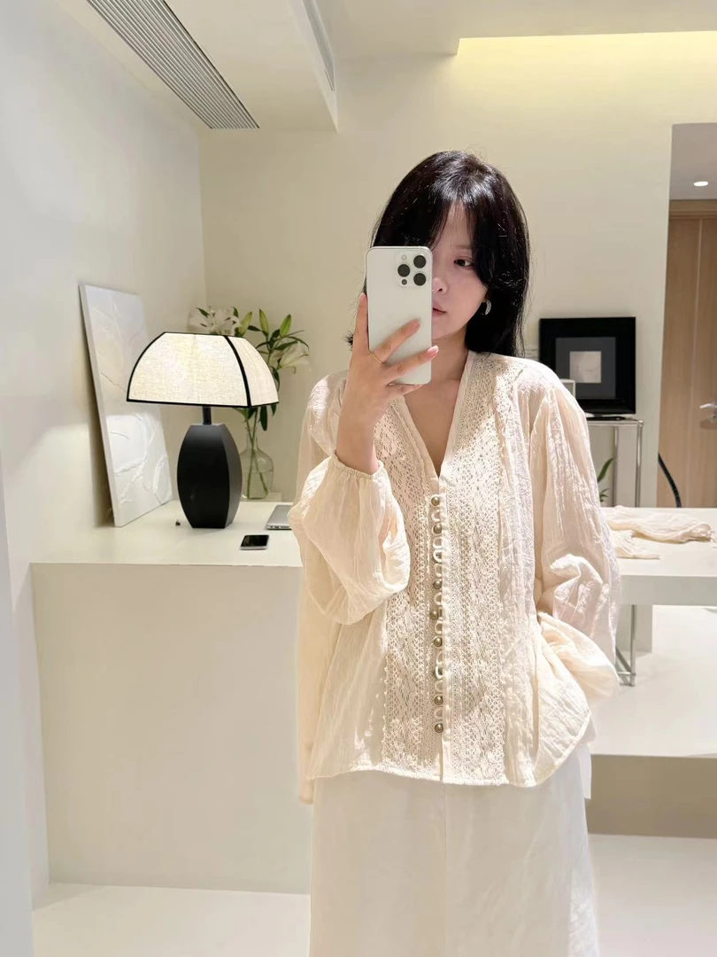 MOREYOUNG沫漾家排扣麻衫4298