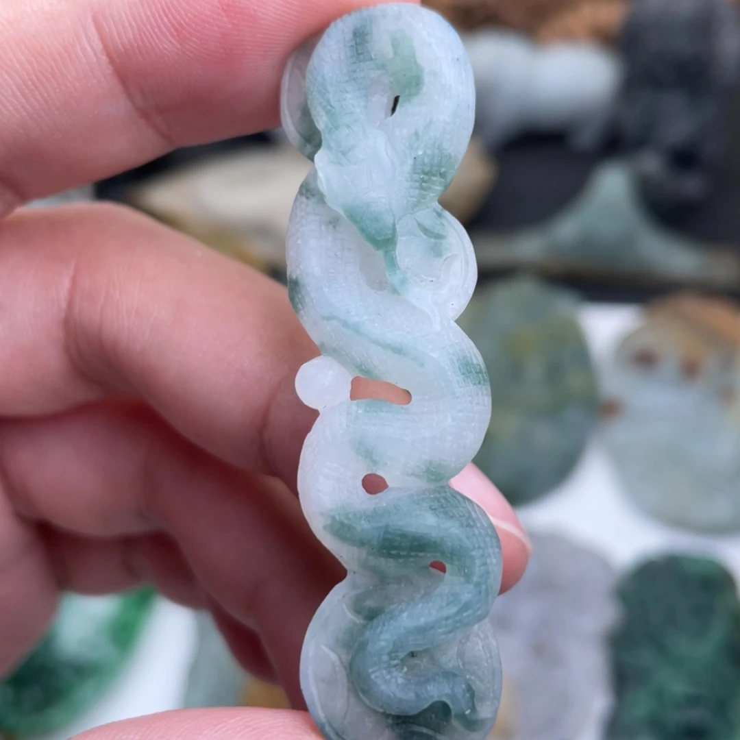 【闪购商品】定制翡翠未镶嵌夜***静