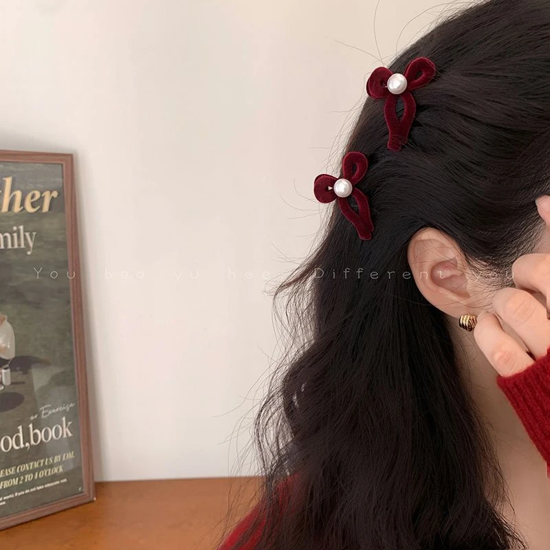 丝绒蝴蝶结珍珠发夹女秋冬复古高级感小号夹子头饰网红鲨鱼夹发饰