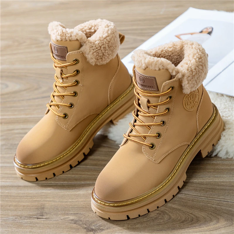 真毛马丁靴皮毛一体雪地靴女2024冬季新款大黄靴女鞋