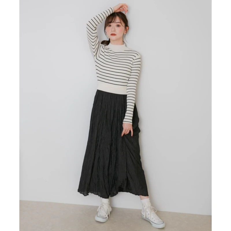 【SAKURA】日系品牌 秋冬上新 H 休闲撞色拼接圆领针织连衣裙