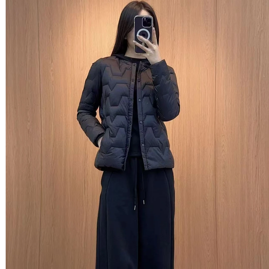 卡帝乐鳄鱼2024新款羽绒服女士短款连帽羽绒服轻薄鸭绒立领外套潮