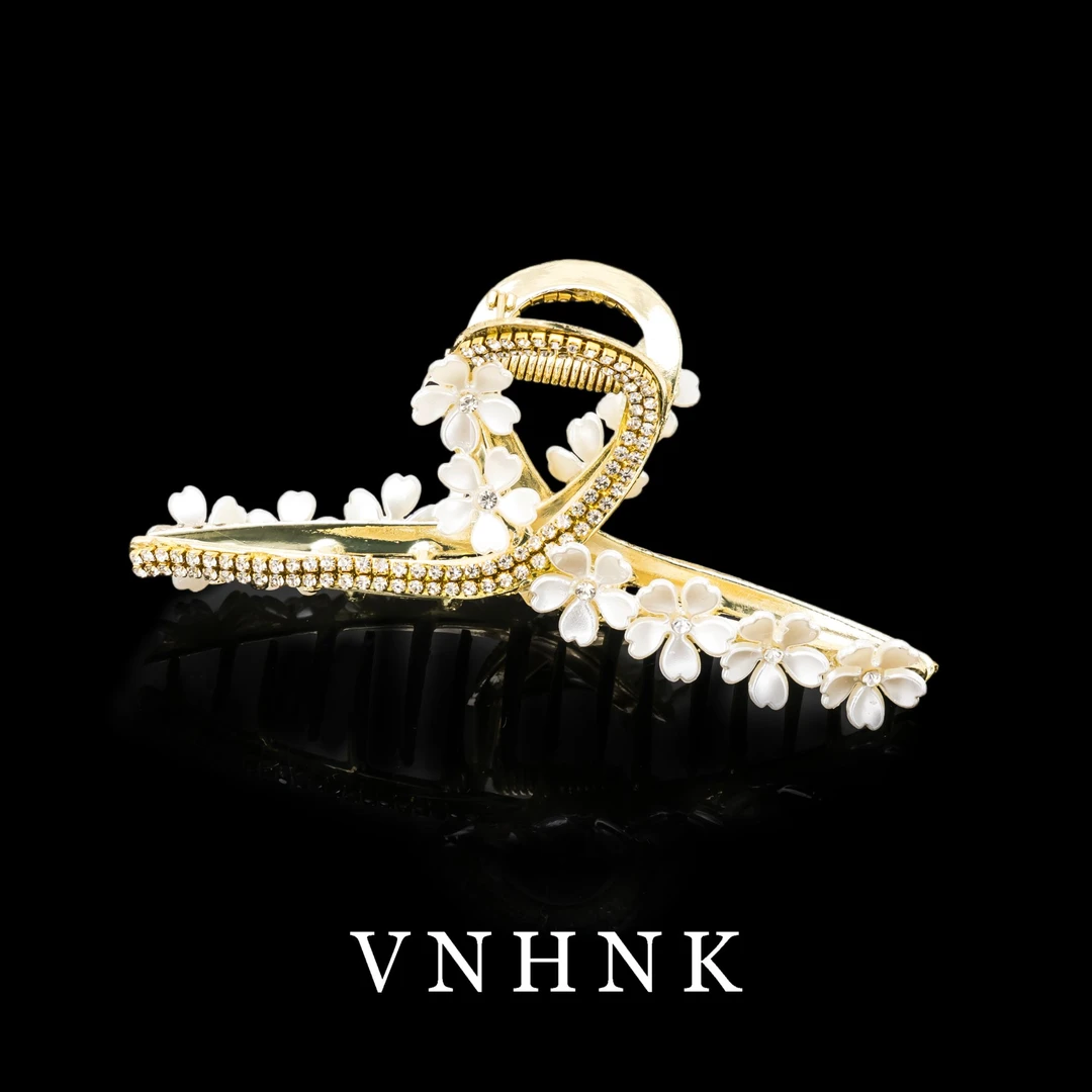 美可儿   F11     金色时尚气质简约抓夹