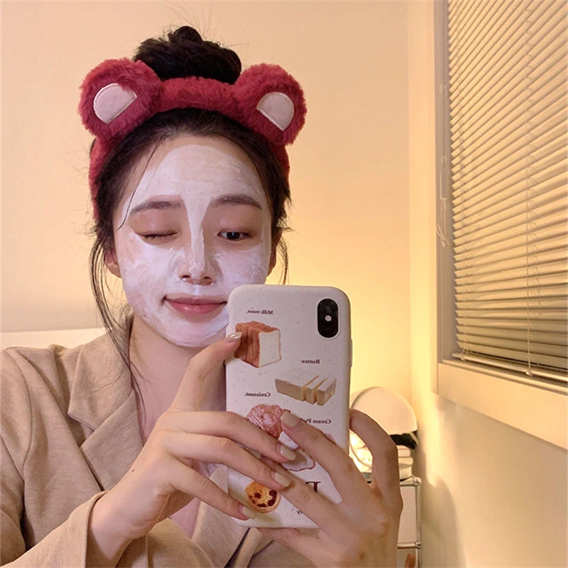 可爱红色草莓小熊洗脸专用发箍女款毛绒发卡高颅顶