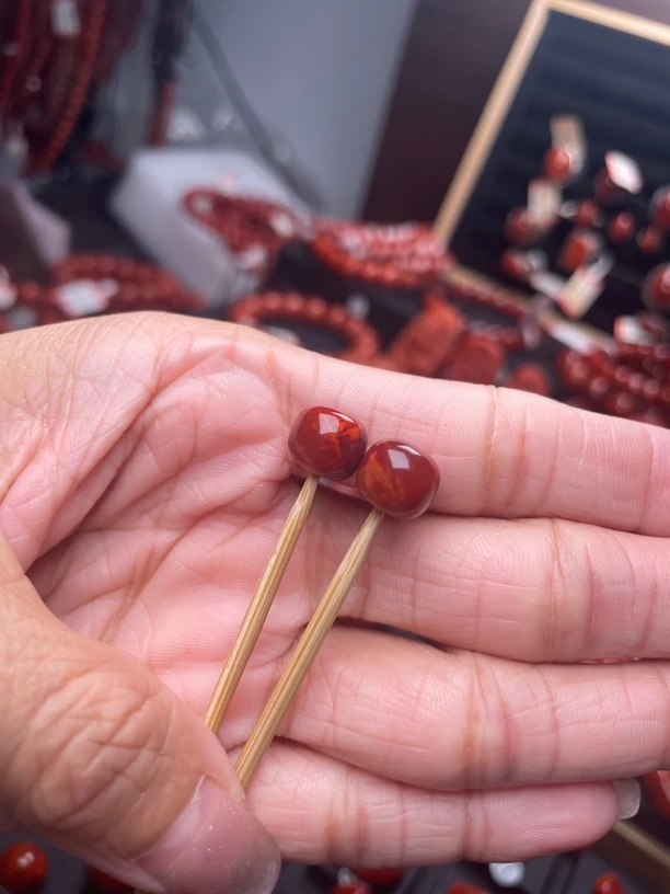 瓦西料南红玛瑙单珠