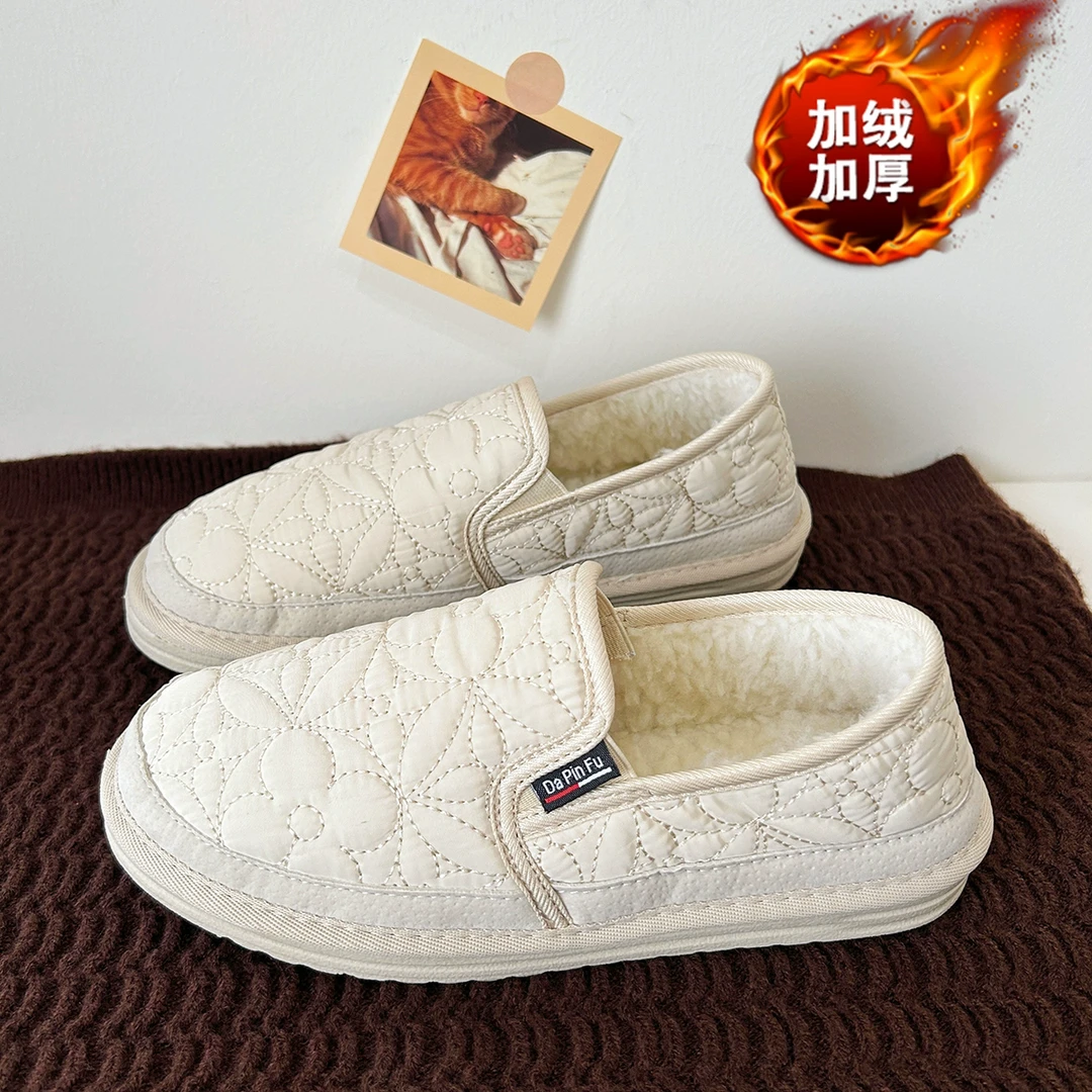老北京布鞋女冬季加绒棉鞋2024新款一脚蹬软底休闲舒适孕妇妈妈鞋