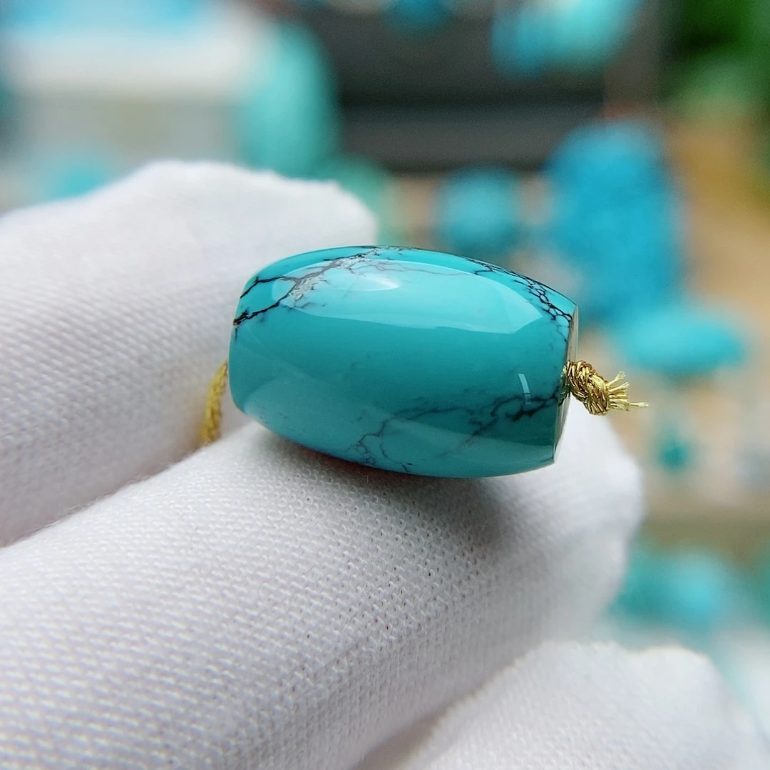 绿松石配饰未镶嵌