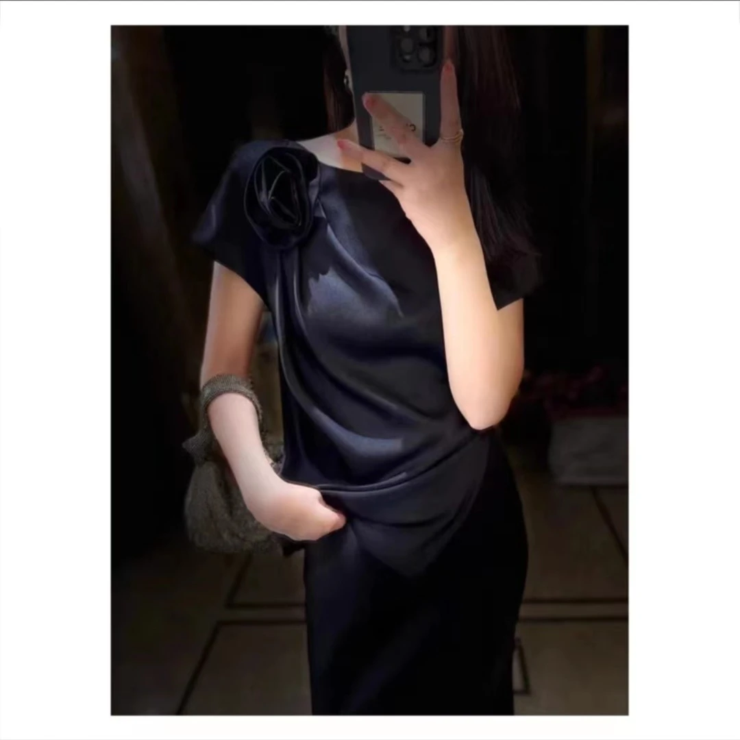 {南油首选服饰}2023年新款纯色玫瑰花上衣轻奢气质百搭显瘦优雅
