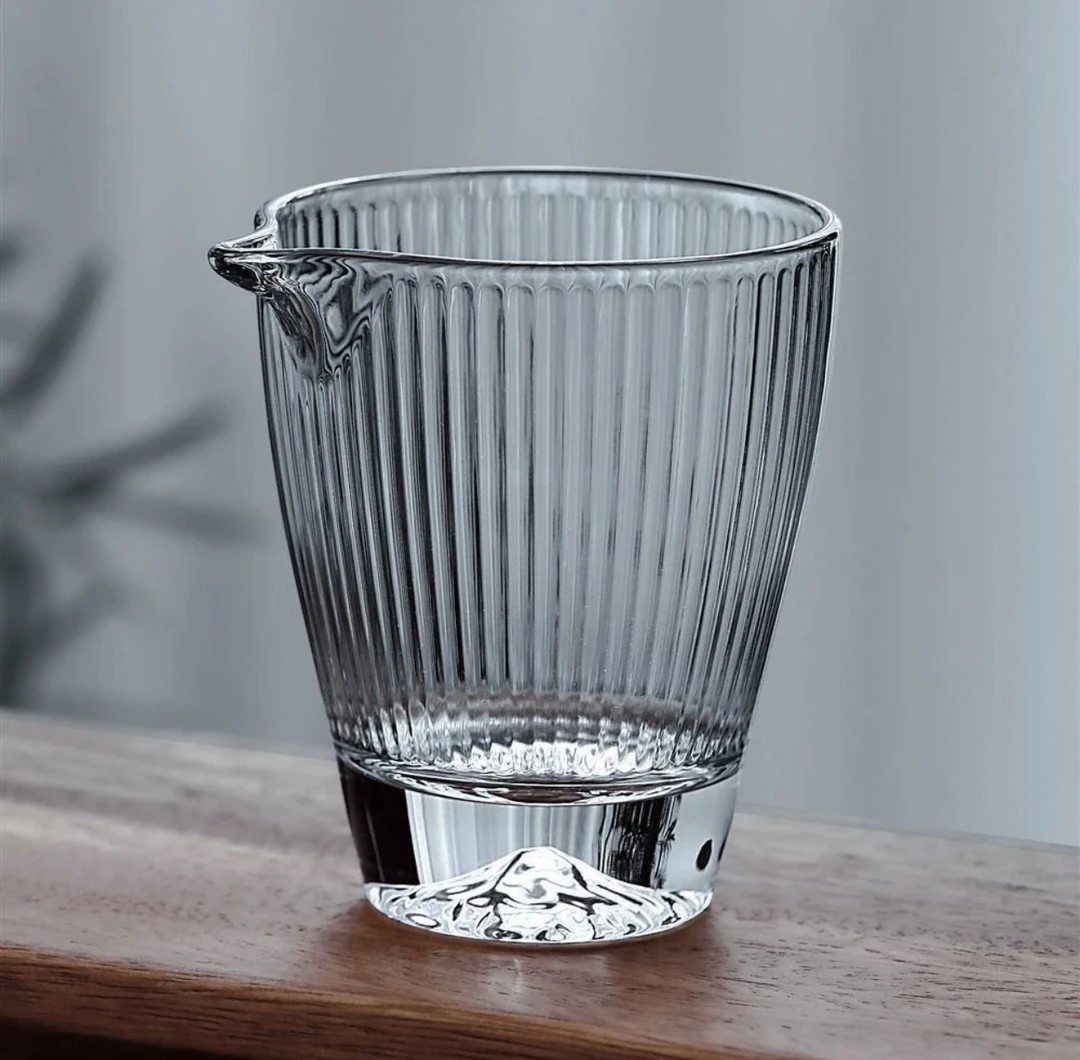 山峦竖纹加厚茶海玻璃公道杯LS