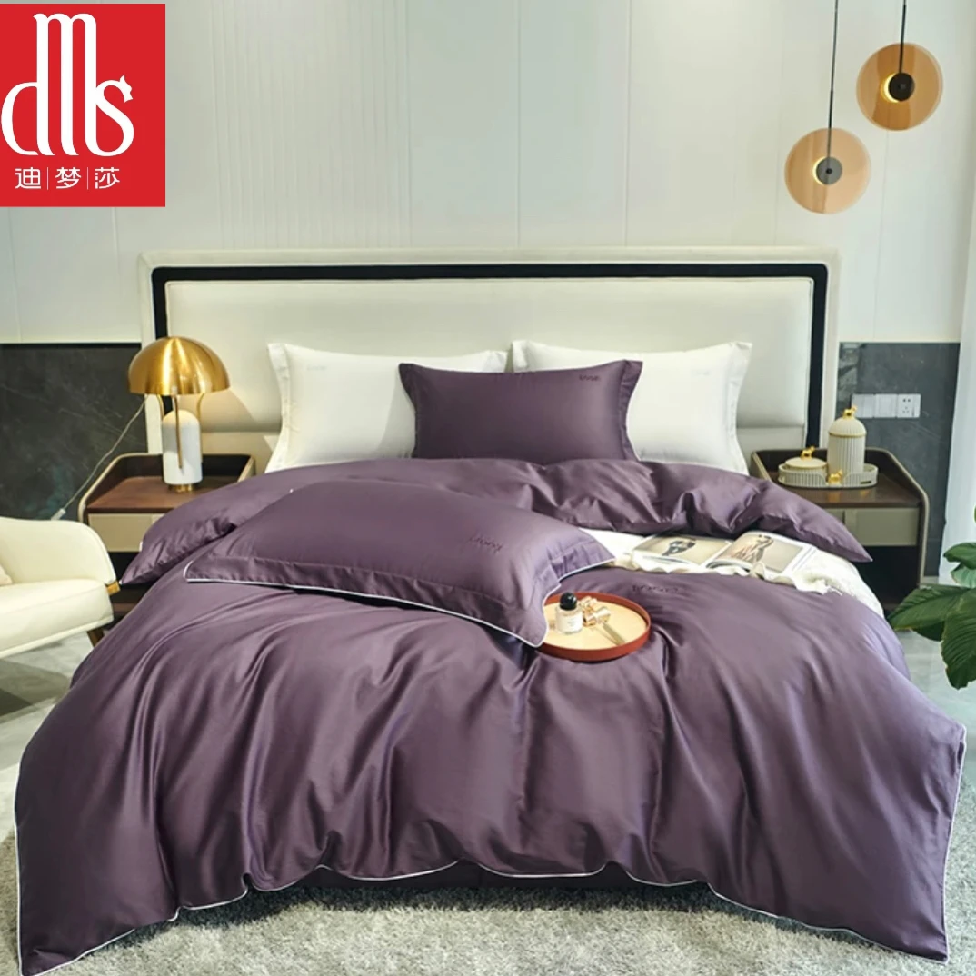 迪梦莎家纺-2022新款云彩长绒棉素色绣花四件套